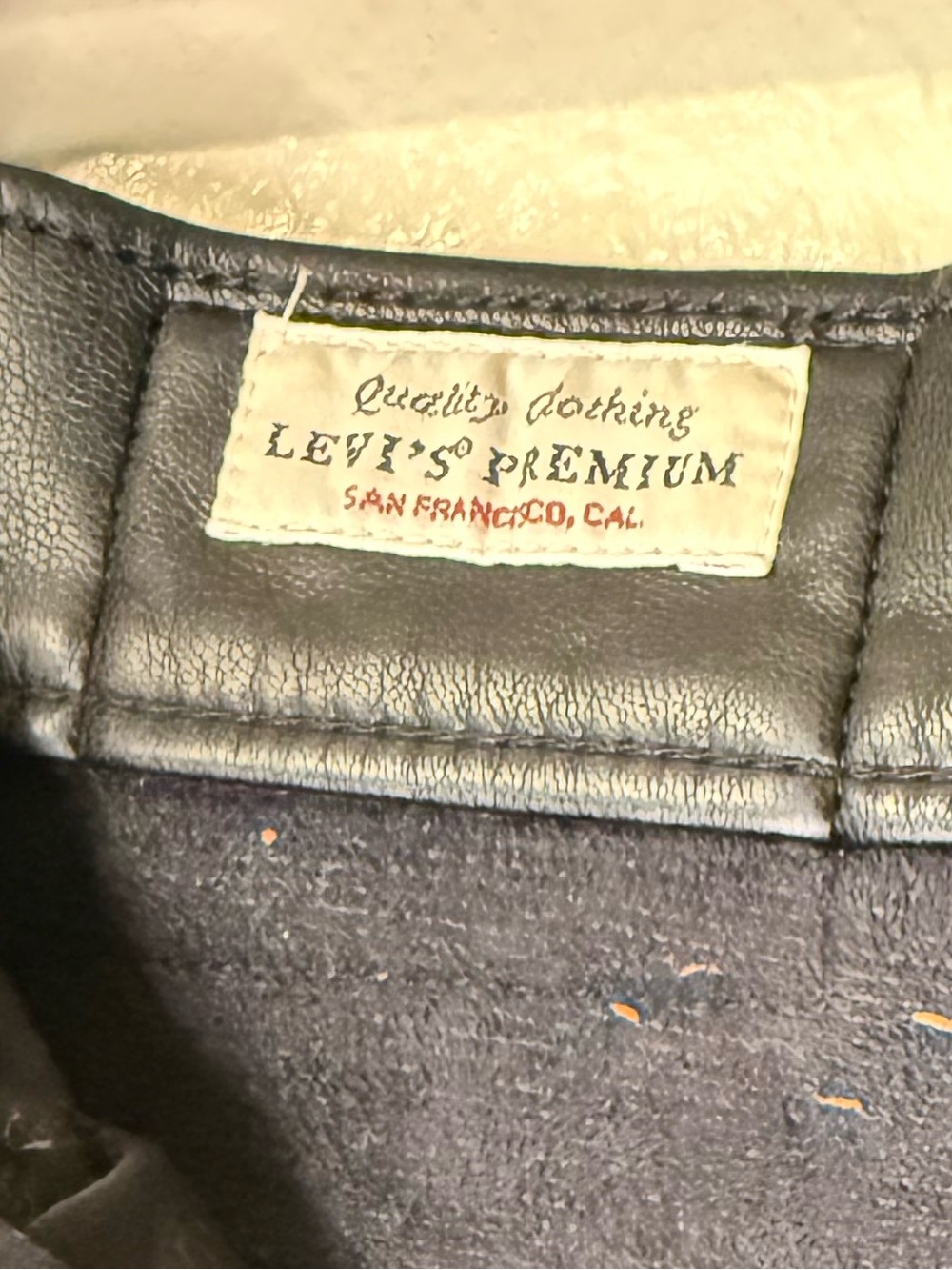 LEVIS PANTS - Picture 6 of 6